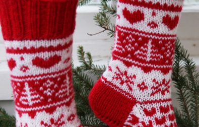 30-free-best-velvet-christmas-crochet-stockings-pattern-ideas-2020